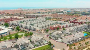 Havadan görünüm. Havadan Torrevieja, kıyı şeridi ana çatılar