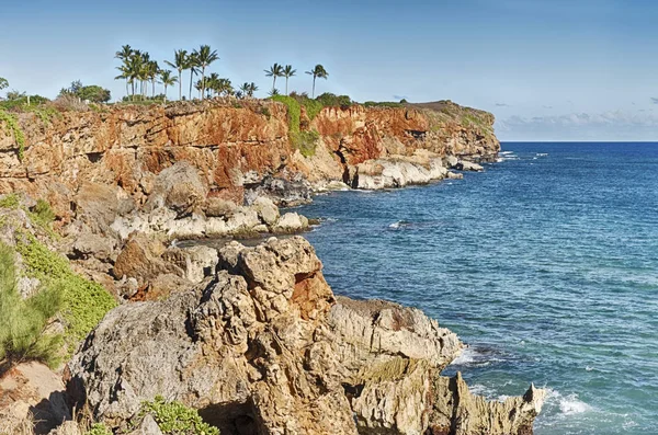 Rocky Cliffs Line Waterfront Point Poipu Beach Golf Course — Stock Photo, Image