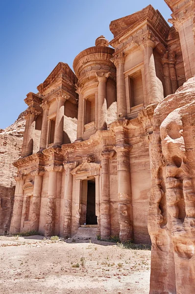 Widok Monastery Deir Petra Widziany Boku — Zdjęcie stockowe