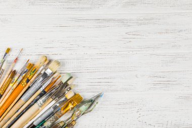 Sanatçı fırçası. Bu tasarım, web siteleri, iç, arka plan, doku oluşturma, grafik editörleri ve çizimler kullanımı için kullanılabilir.