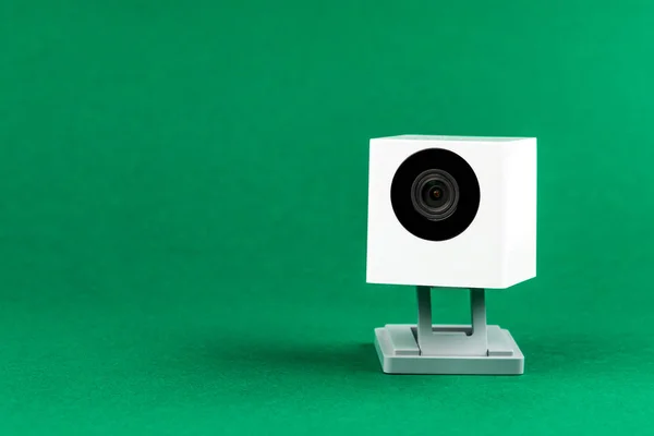Fehér Webcam Greenbackground Tárgy Internet Technológia Koncepció — Stock Fotó