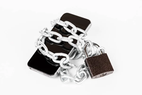 Smartphone Chain Lock Locked White Background Security Concept Pirate Network — Stock Photo, Image