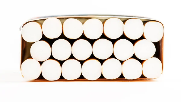 Papierosy Pakiet Zbliżenie Białym Tle Tytoń Palenia Nałóg — Zdjęcie stockowe