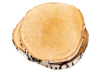 ağaç beyaz arka plan üzerinde kesti. ahşap tepsi.