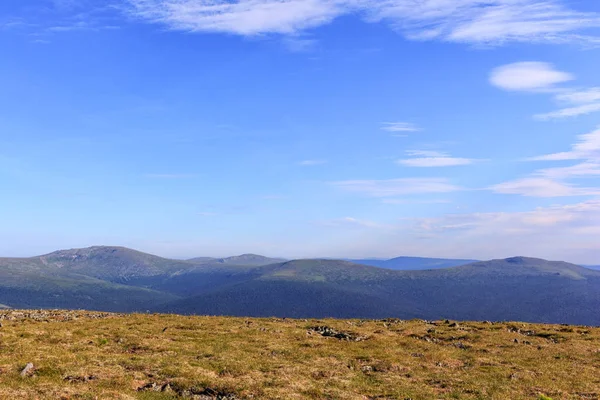 Pohled Plošiny Hory Krásné Modré Nebe Panoramatický Pohled Hory Severního — Stock fotografie