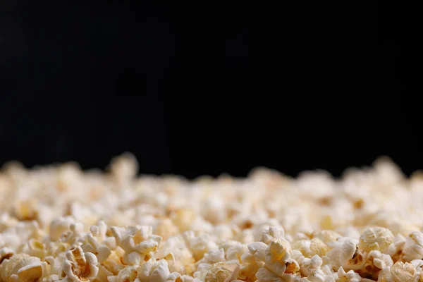Solené Popcorn Close Tmavém Pozadí Koncept Filmové Akademie Oscar Občerstvení — Stock fotografie