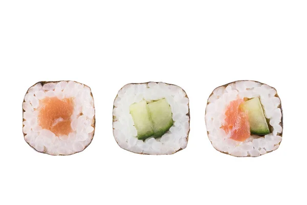 Sushi rola isolado no fundo branco. Coleção. Close-up de deliciosa comida japonesa com rolo de sushi . — Fotografia de Stock