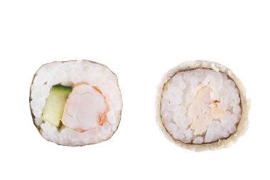 Beyaz arka planda klasik suşi. Japon deniz ürünleri suşi , beyaz bir arka plan rulo. Close.