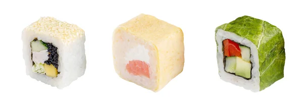 Classico sushi roll. Sushi su fondo bianco. giapponese sushi frutti di mare rotolo bianco sfondo . — Foto Stock