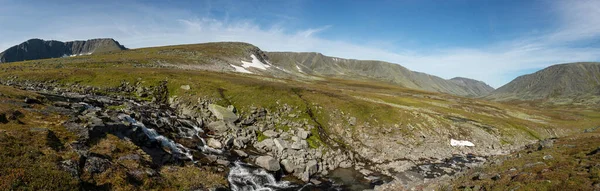 Paysage Montagneux Incroyable Avec Ciel Sans Nuages Coloré Concept Voyage — Photo