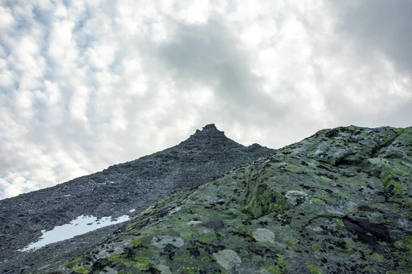 Дивовижний Гірський Краєвид Барвистим Небом Концепція Подорожей Походів Гірський Краєвид — стокове фото