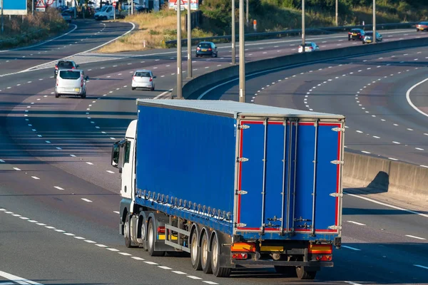 Transport Drogowy Ciężarówki Autostradzie Brytyjski — Zdjęcie stockowe