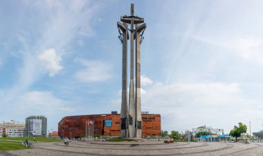  1970 'te Yıkılmış Tersane İşçileri Anıtı