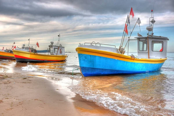 HDR barco de pesca — Fotografia de Stock