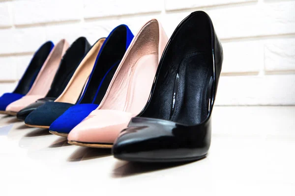 Tips to choose the right women's heels online | by David John | Medium