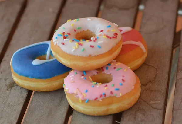 Nahaufnahme Von Frischen Donuts — Stockfoto