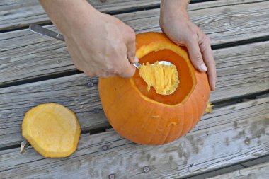 cadılar bayramı için kabak içi boş