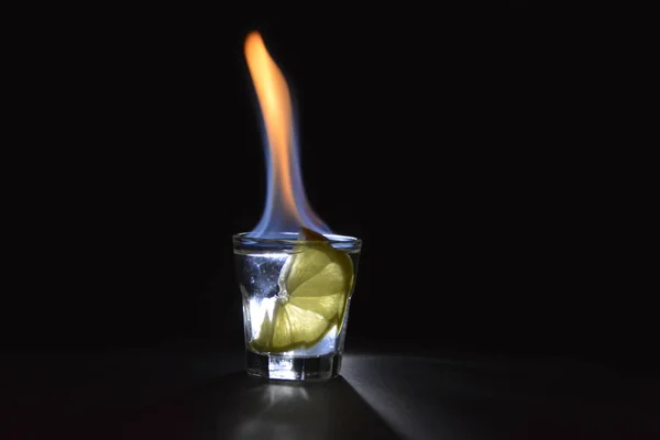 Brennender Schuss Alkohol — Stockfoto