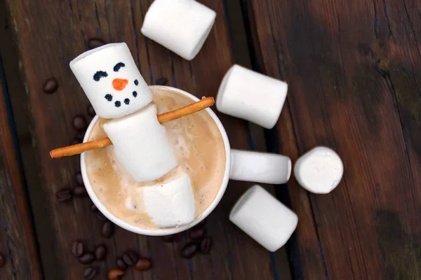 Schneemensch Aus Eibisch Entspannt Kaffee — Stockfoto