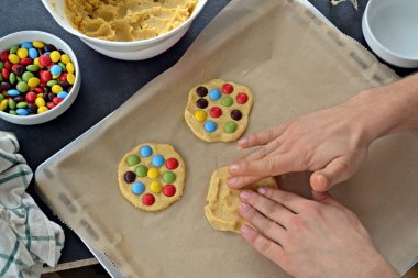 renkli şekerler ile tanımlama  