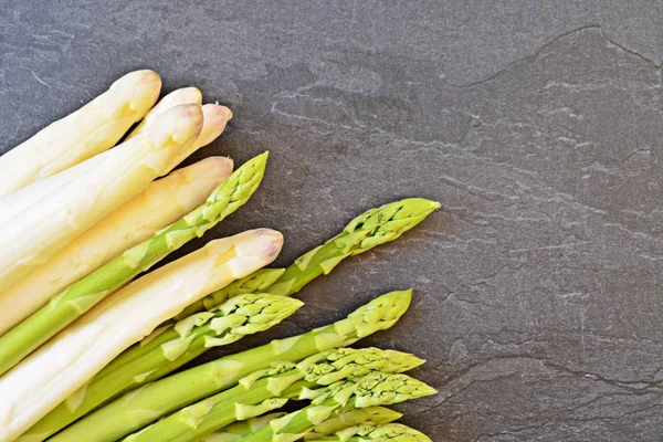 Rijpe Ongekookte Asperges Close — Stockfoto