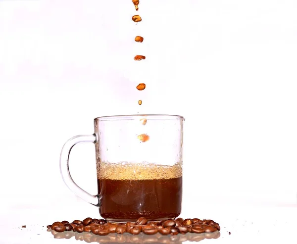 Pour Fresh Brewed Coffee Glass Close — Stock Photo, Image