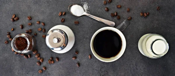 Café Una Taza Con Leche Azúcar Lado — Foto de Stock