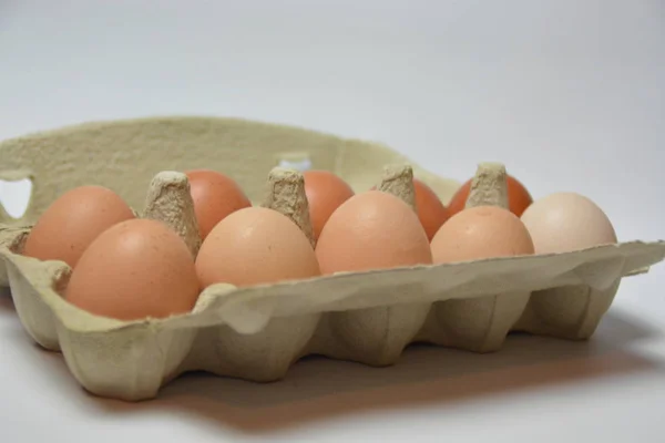 Huevos Crudos Sobre Mesa — Foto de Stock
