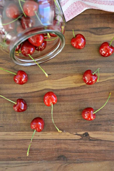 Cerises Crues Rouges Pot Verre — Photo