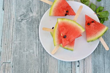 Karpuz dilimi açılır 