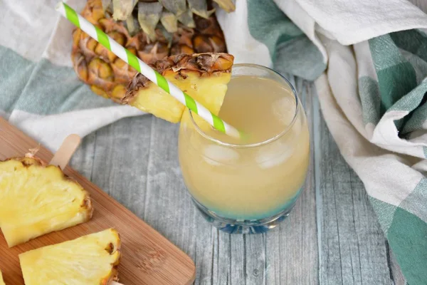 Summer Drink Made Out Pineapple — Stock Photo, Image