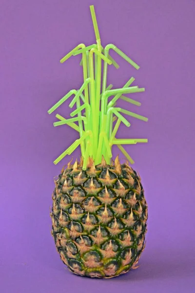 Green Pineapple Replaced Plastic Straws Concept Shows How Much Plastic — Stock Photo, Image