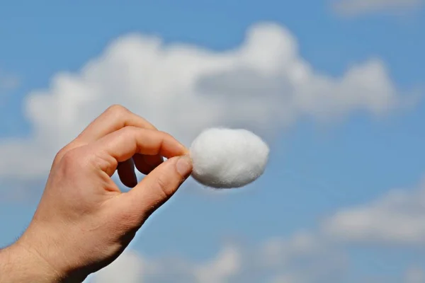 Holding a piece of cloud in your hand