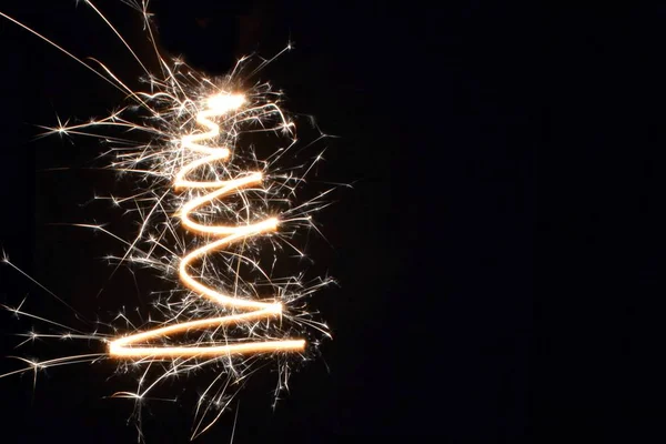 Forme Arbre Noël Avec Peinture Légère Représentée Par Des Mouvements — Photo