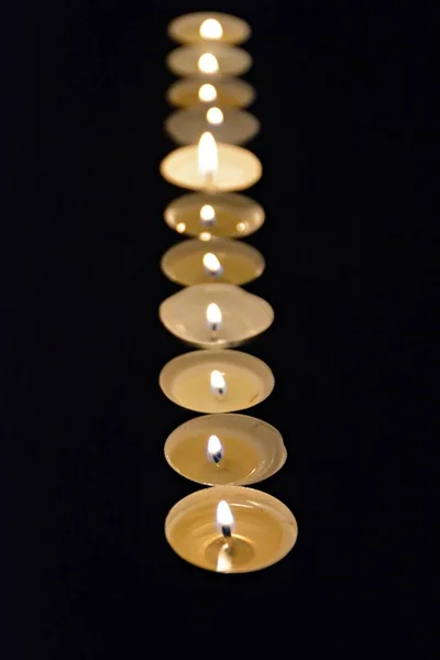 Conceito Com Luz Quente Das Velas Escuro Como Esperança Para — Fotografia de Stock