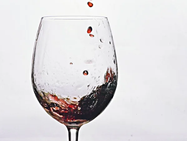 Vinho Tinto Derramado Vidro — Fotografia de Stock