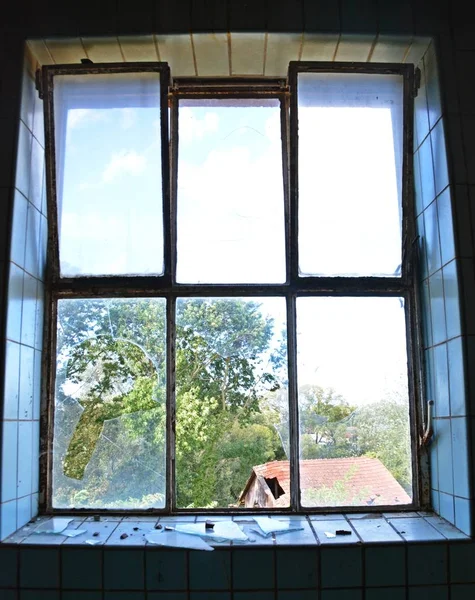 Velho Edifício Abandonado Dentro Casa — Fotografia de Stock