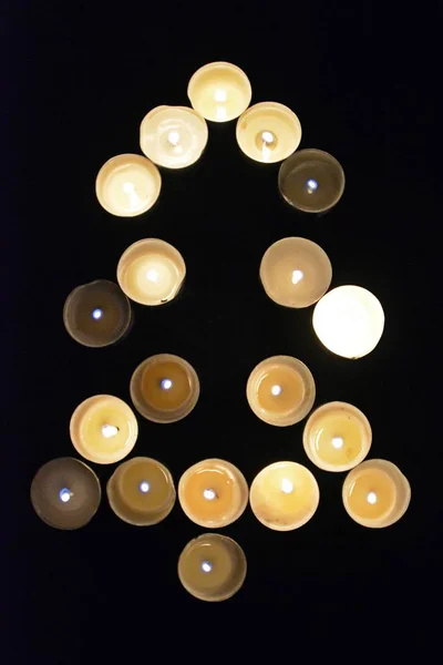 Conceito Com Luz Quente Das Velas Escuro Como Esperança Para — Fotografia de Stock