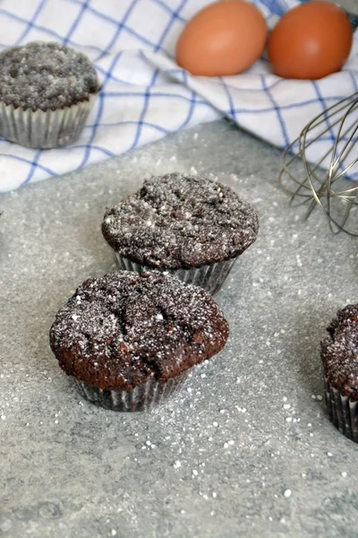 Magdalenas Chocolate Caseras Sobre Fondo Mármol Concepto Con Magdalenas Chocolate — Foto de Stock