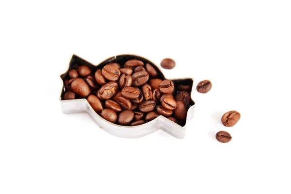Ořezávání Koláčků Pro Soubory Cookie Plněné Kávovou Fazolí Před Bílým — Stock fotografie