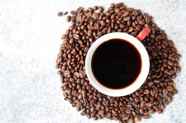  fasulye ve bir fincan kahve 