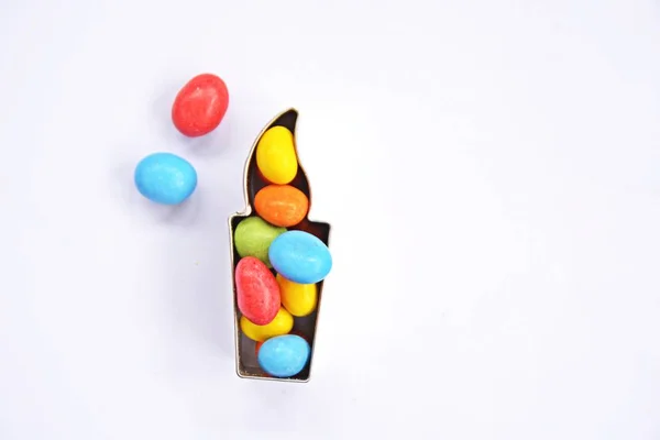 Emporte Pièce Est Rempli Lentilles Chocolatées Colorées Concept Avec Des — Photo