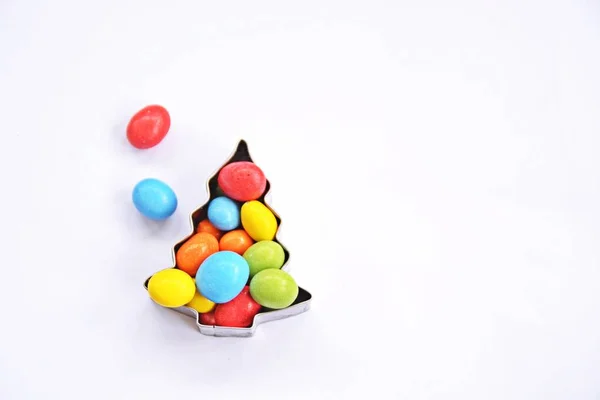 Cortador Galletas Está Lleno Lentejas Chocolate Colores Concepto Con Lentejas — Foto de Stock