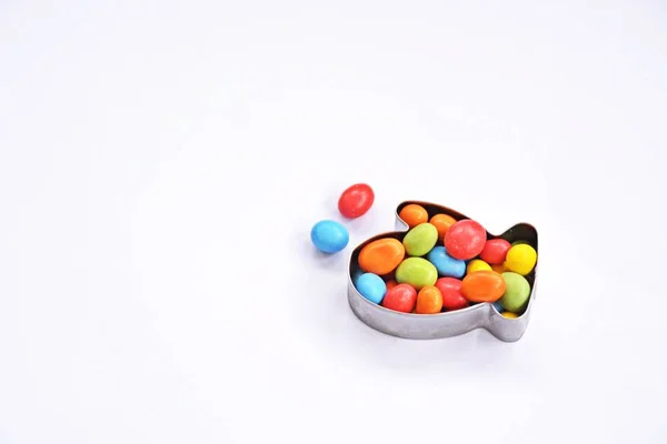 Cortador Galletas Está Lleno Lentejas Chocolate Colores Concepto Con Lentejas — Foto de Stock