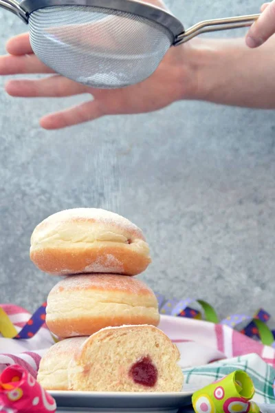 Donuts Tradicionais Assados Alemanha Durante Temporada Carnaval Estão Prato São — Fotografia de Stock