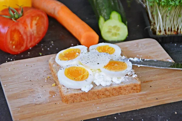 Wholegrain Toast Coarse Grained Cream Cheese Boiled Egg Lies Wooden — Stock Photo, Image