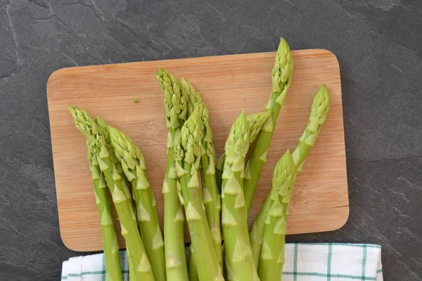 Många Barer Grön Sparris Okokt — Stockfoto