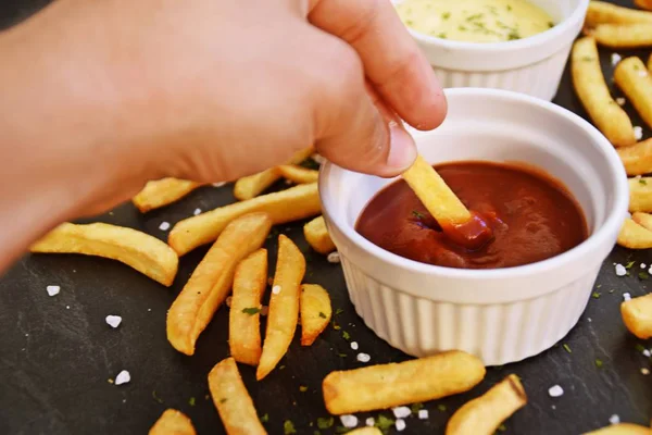 Fresh Potato Fries Golden Yellow Fried Bowl Full Ketchup Dark — Stock Photo, Image