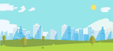 Gökyüzü ve şehir arka plan ile kamu parkı. Şehir ve tepe ile güzel doğa sahnesi. Şehir manzarası ile Smmer.