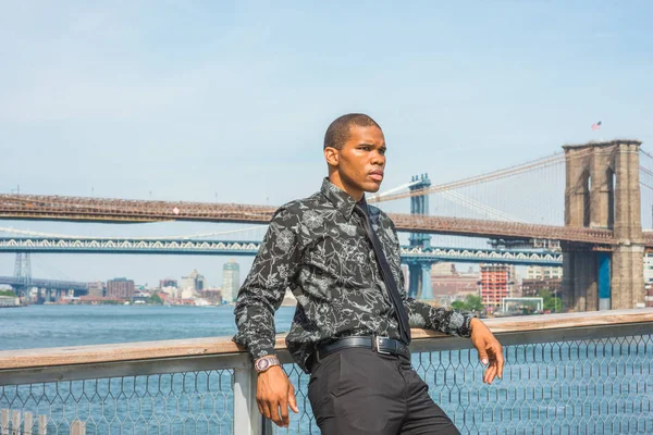 African American Businessman Traveling New York Wearing Black Flower Patterned — Stock Photo, Image